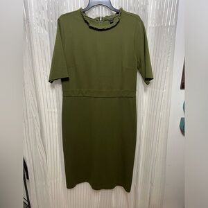 “Ann Taylor” Designer Dress SZ: (12T) Olive Green, Pre-Loved, Professional